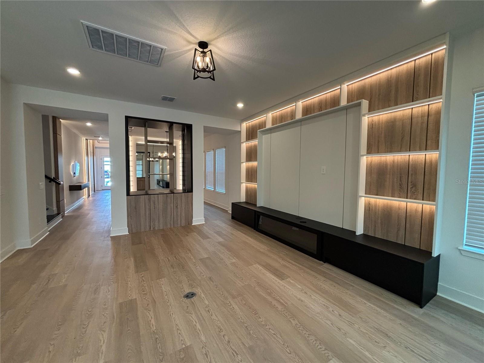 Image 13 of 51 For 5301 Citrus Leaf Boulevard