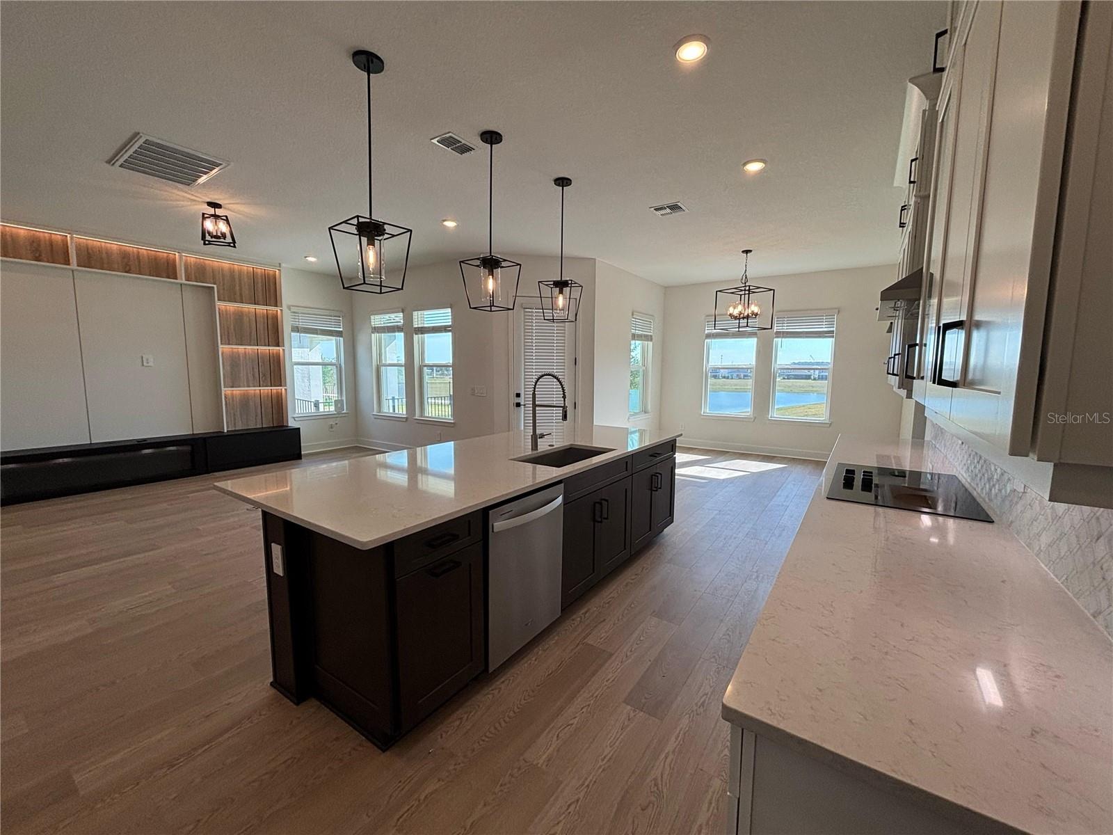 Image 21 of 51 For 5301 Citrus Leaf Boulevard