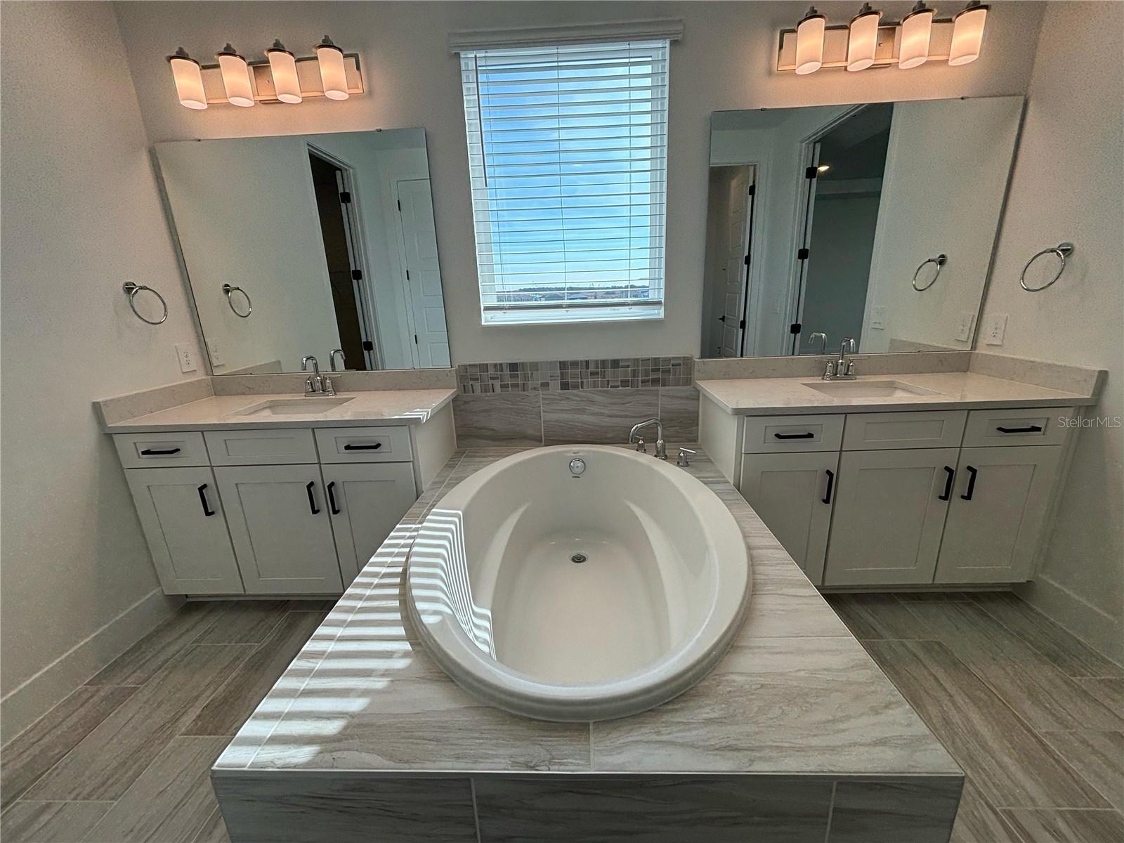 Image 36 of 51 For 5301 Citrus Leaf Boulevard