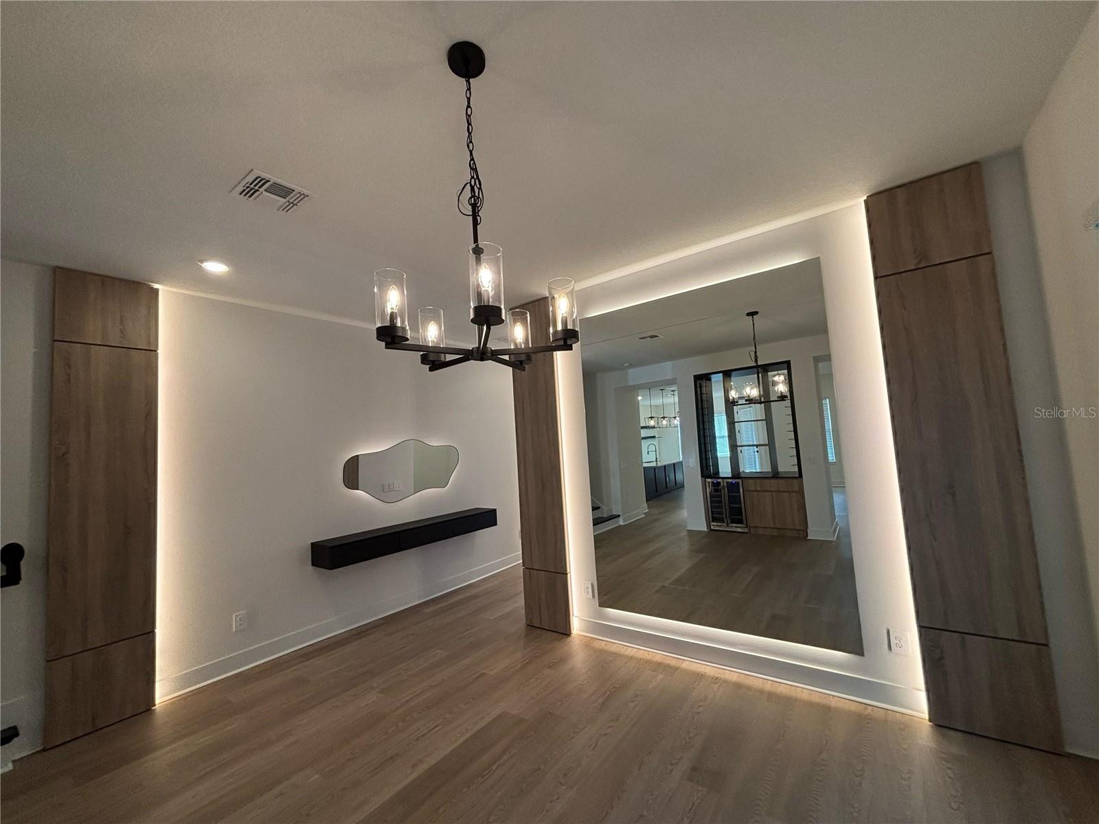 Image 8 of 51 For 5301 Citrus Leaf Boulevard