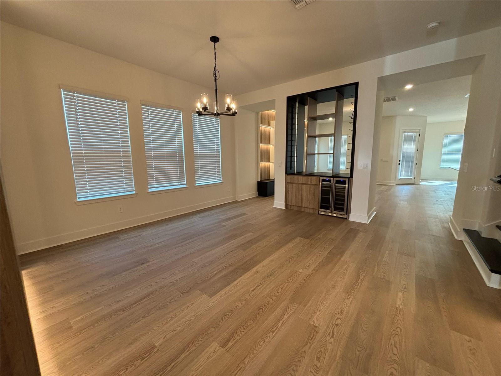 Image 9 of 51 For 5301 Citrus Leaf Boulevard