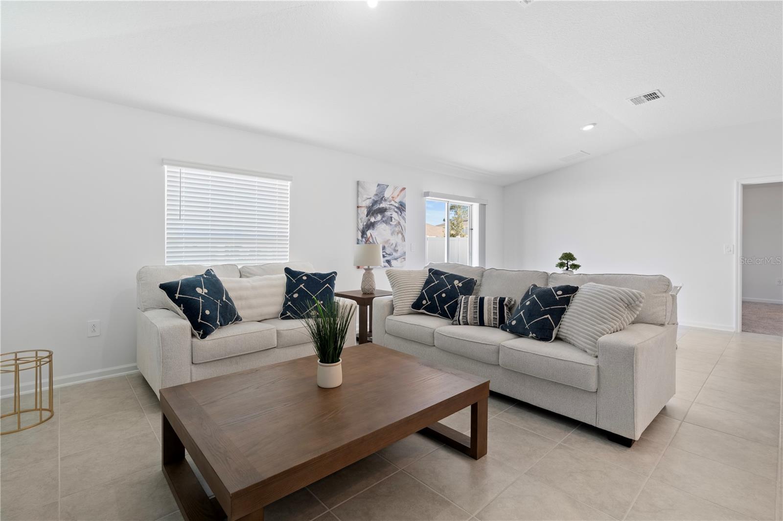 Image 15 of 37 For 1011 John Jacob Road