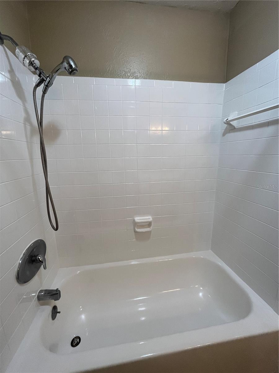 Image 18 of 23 For 3979 Crayrich Circle C-2