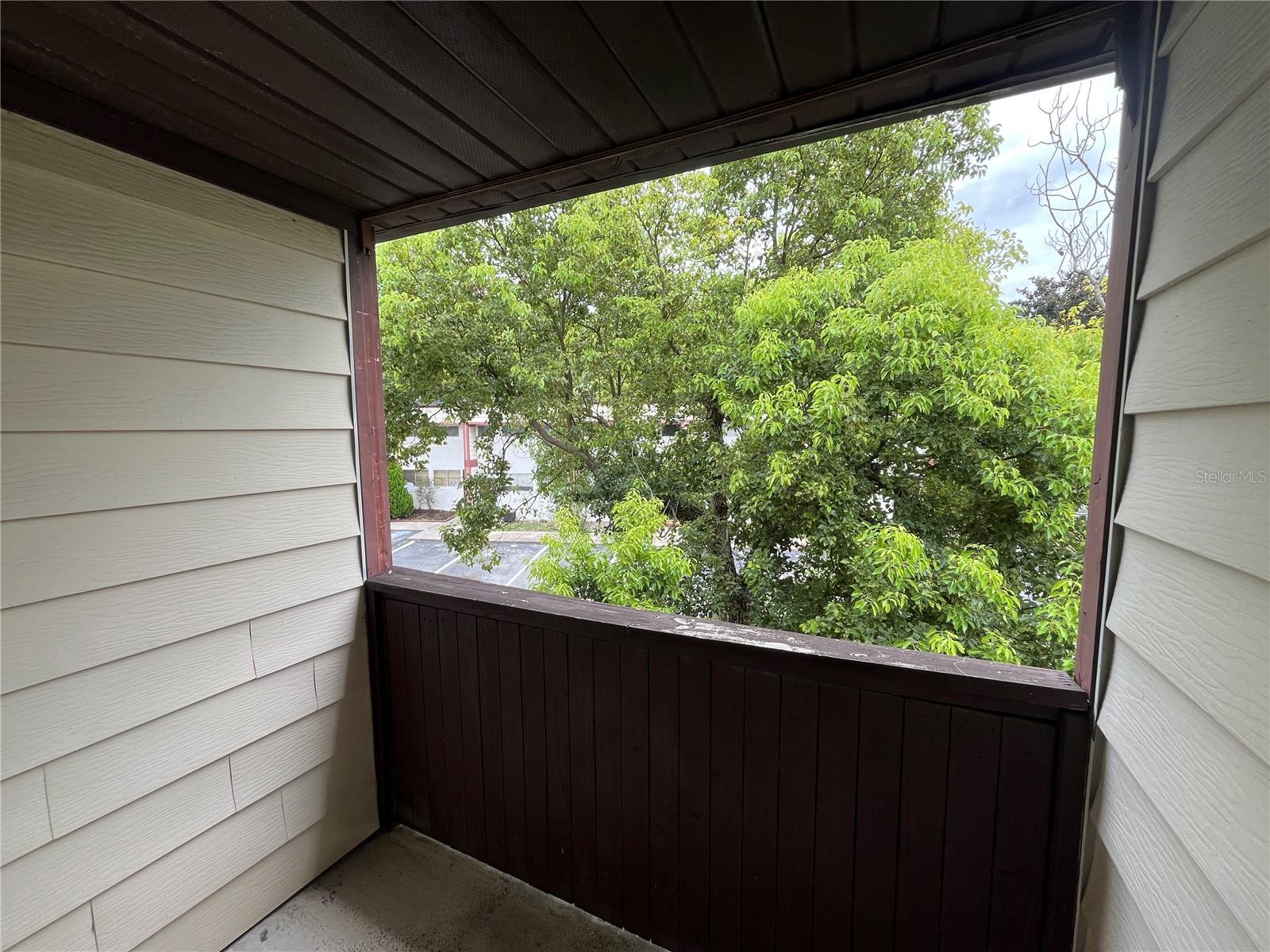 Image 20 of 23 For 3979 Crayrich Circle C-2