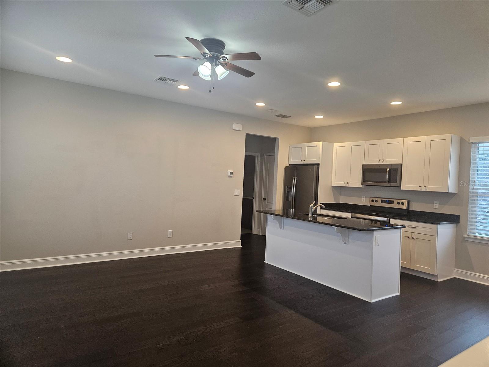 Image 5 of 25 For 7956 Nemours Parkway