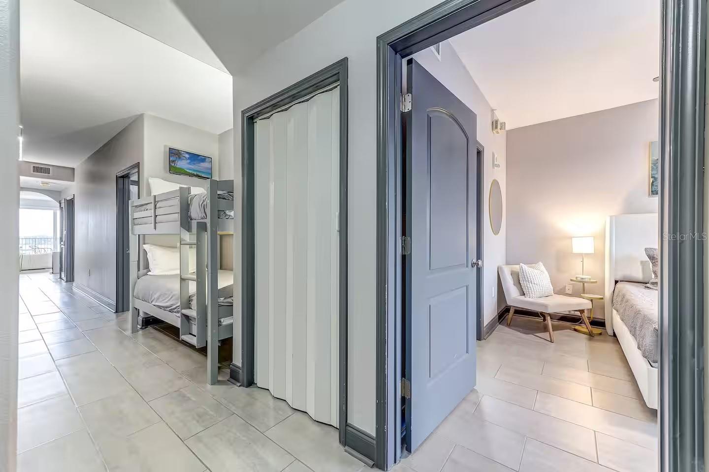 Image 14 of 32 For 13415 Blue Heron Beach Drive 410