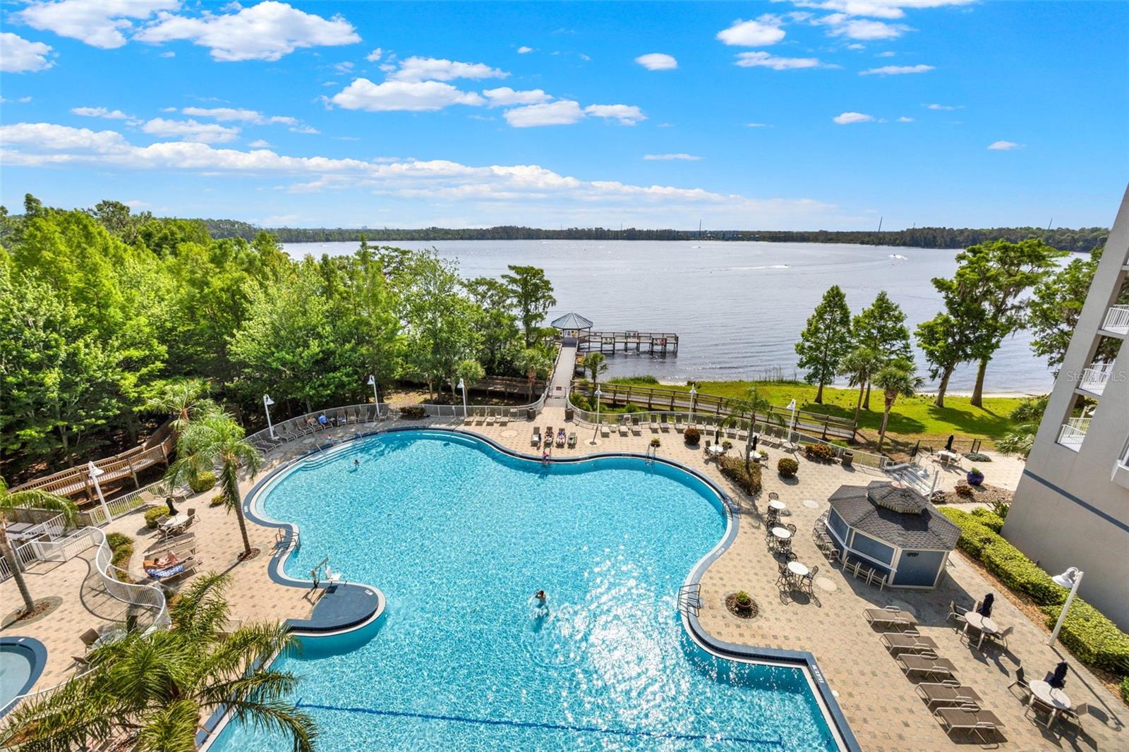 Image 31 of 32 For 13415 Blue Heron Beach Drive 410