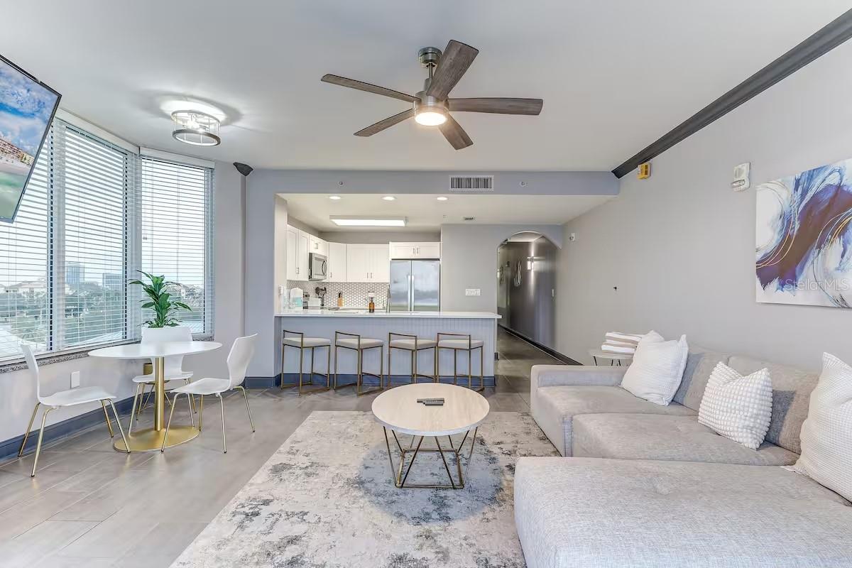 Image 5 of 32 For 13415 Blue Heron Beach Drive 410