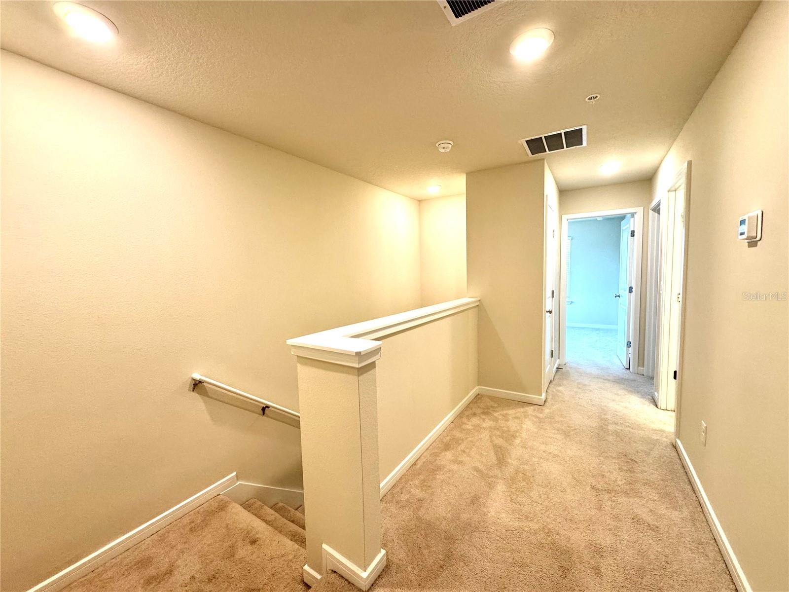 Image 14 of 27 For 10904 Leafshore Loop