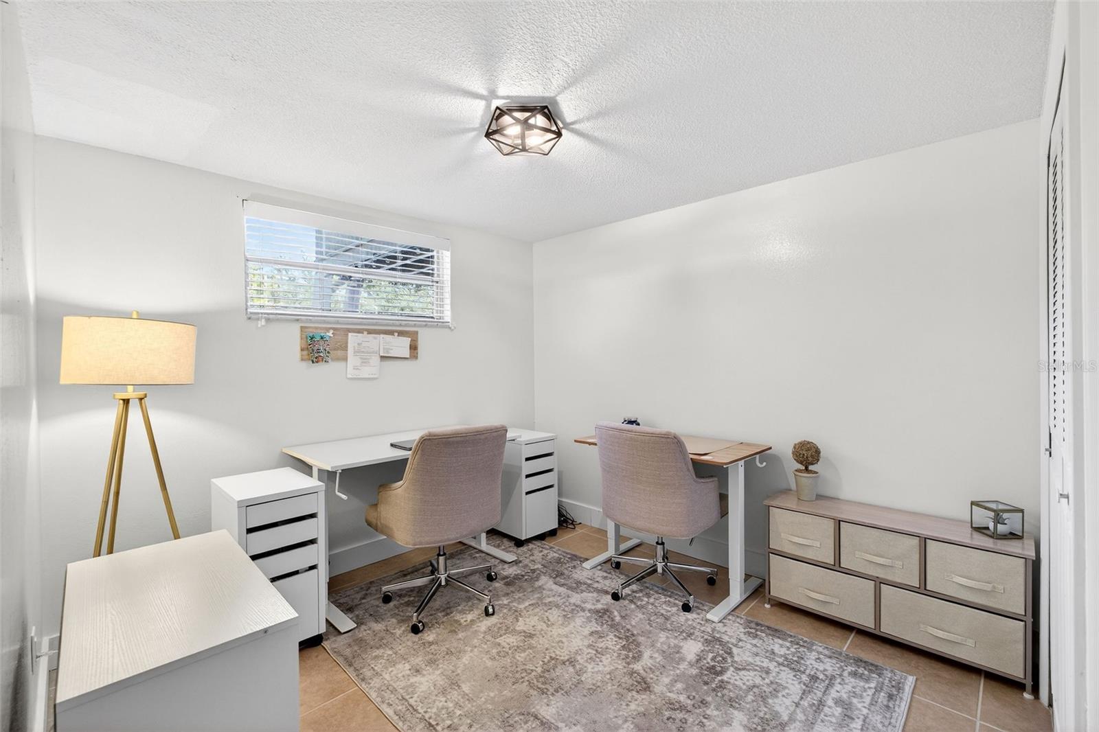 Image 19 of 41 For 1933 South Boulevard