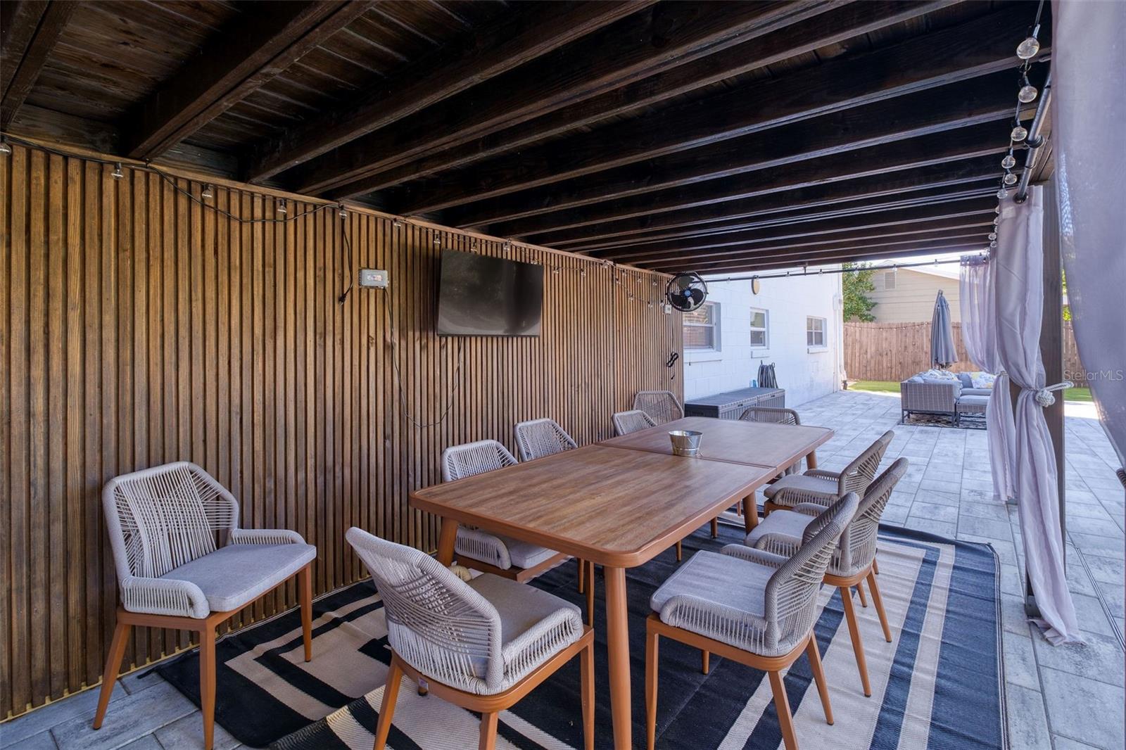 Image 25 of 41 For 1933 South Boulevard