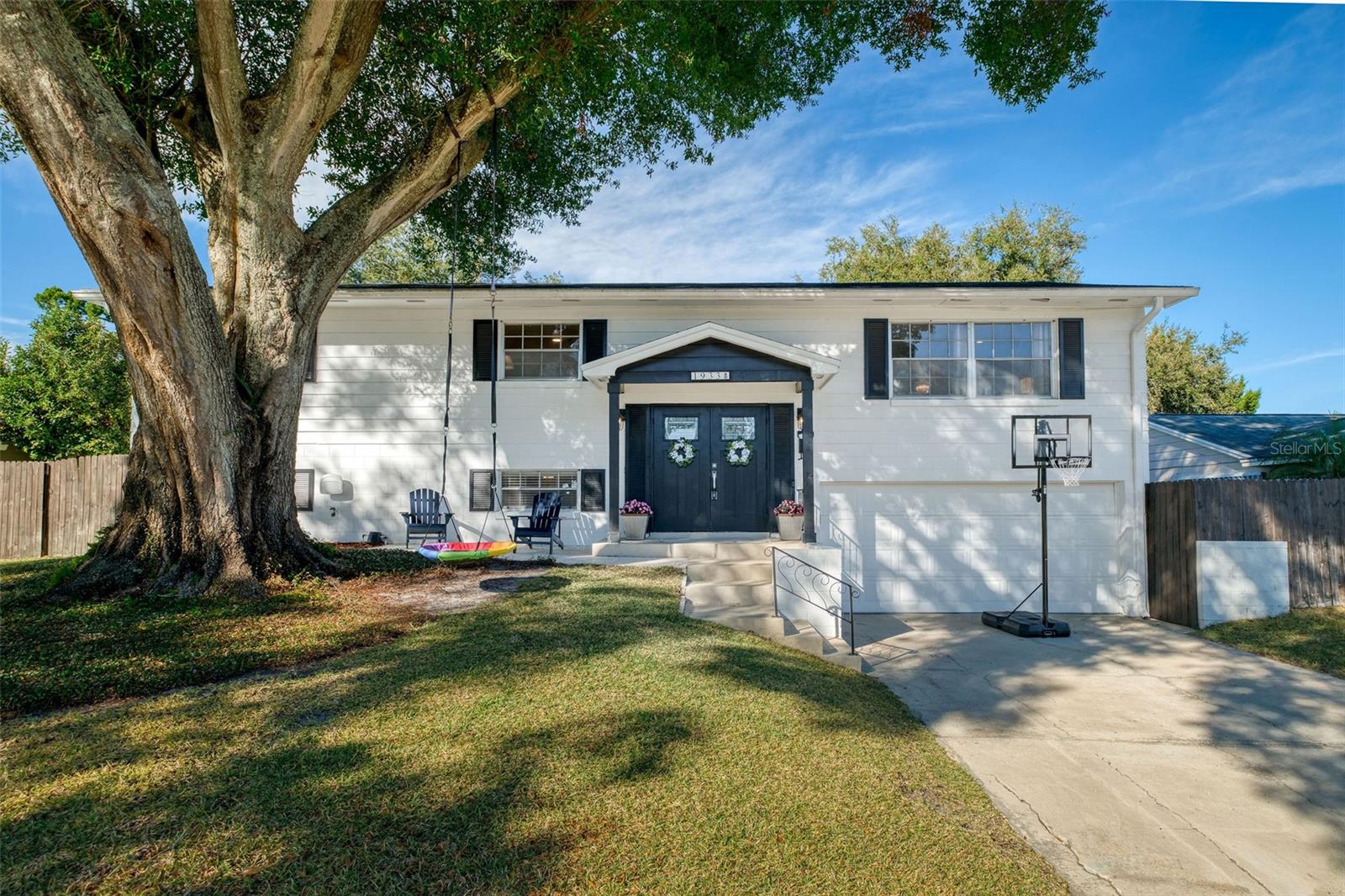 Image 31 of 41 For 1933 South Boulevard