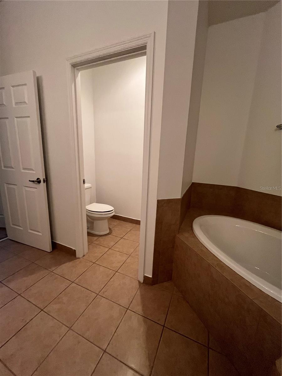 Image 14 of 29 For 1437 Portofino Meadows Blvd