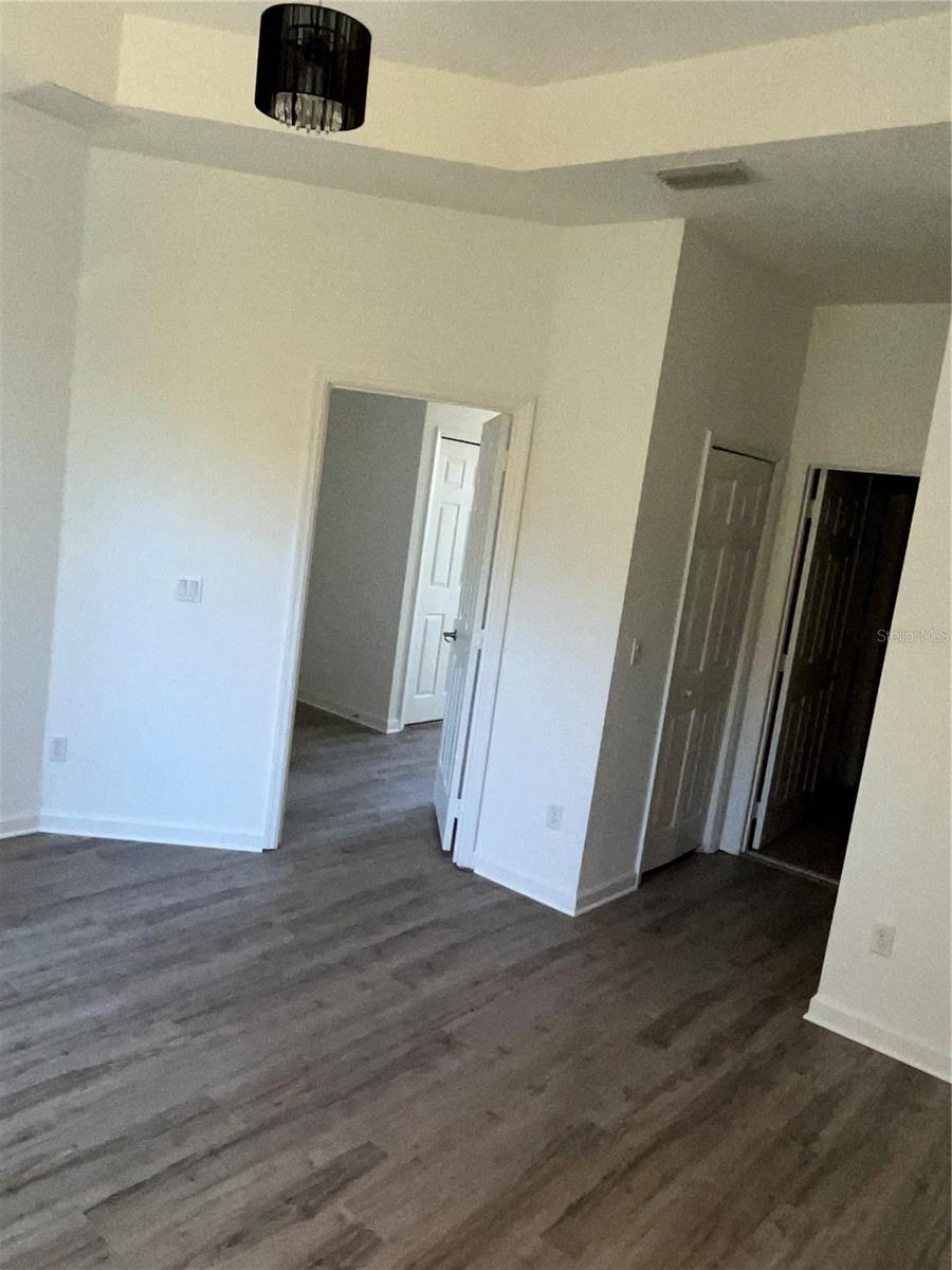 Image 16 of 29 For 1437 Portofino Meadows Blvd