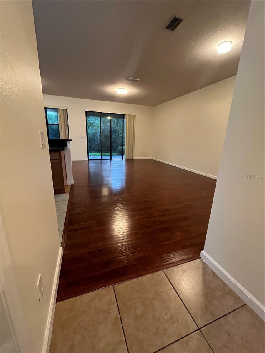 Image 6 of 29 For 1437 Portofino Meadows Blvd