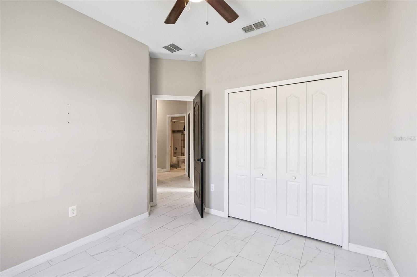 Image 12 of 20 For 611 Gazelle Drive