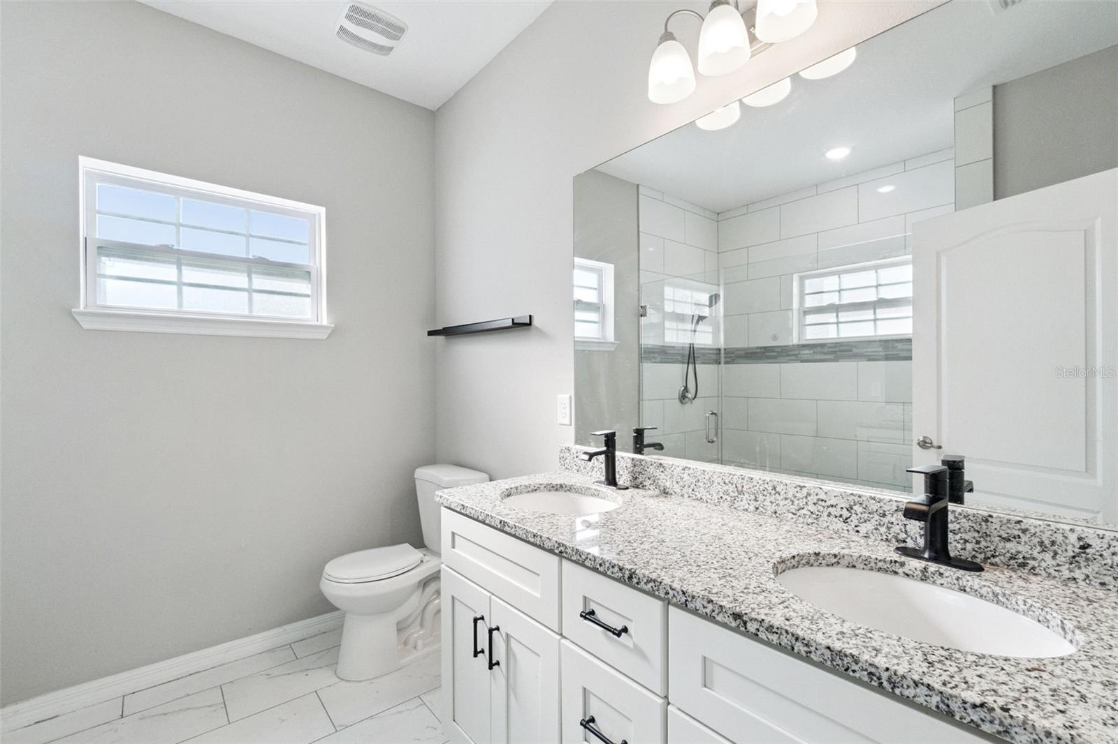 Image 17 of 20 For 611 Gazelle Drive