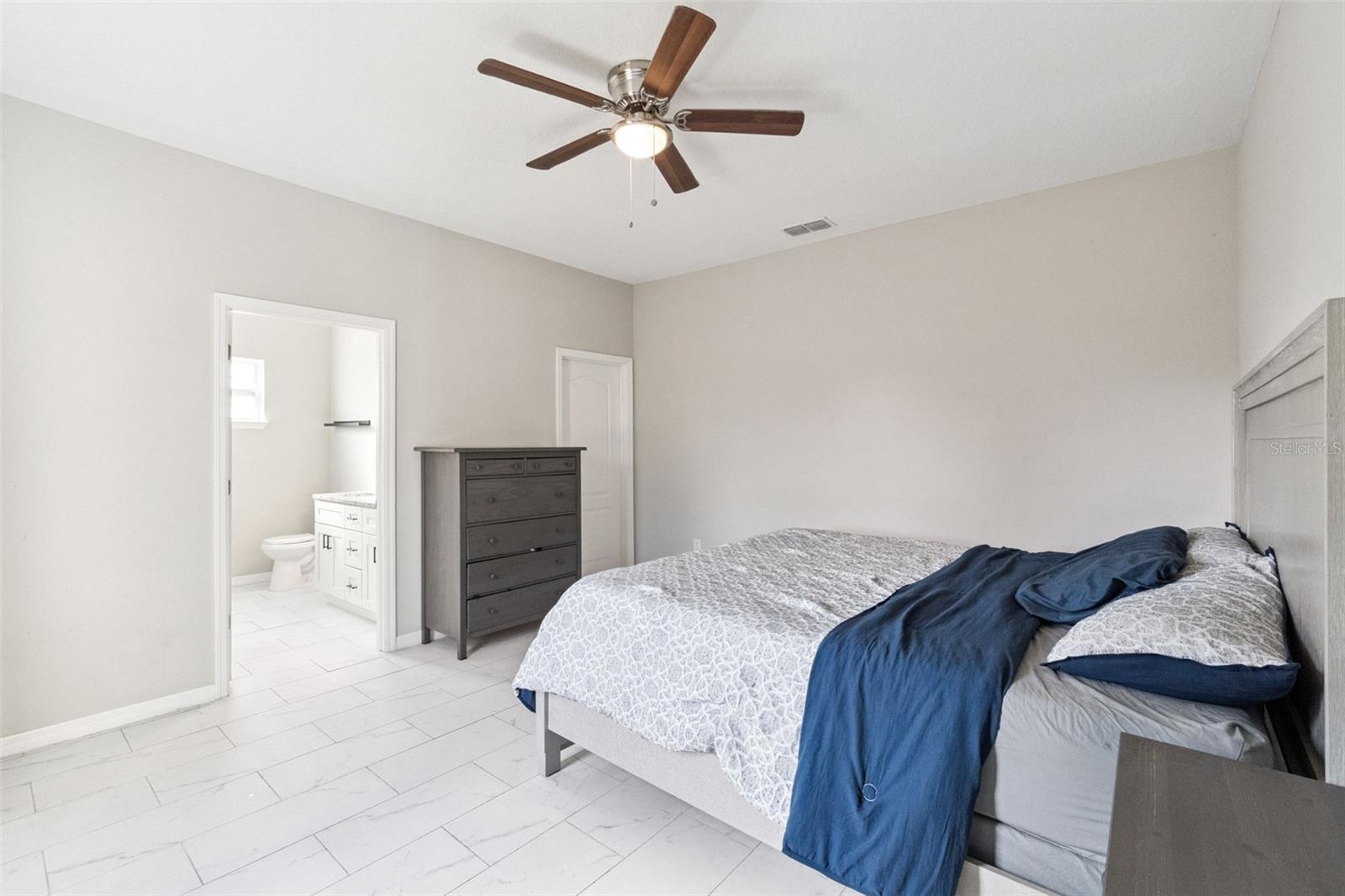 Image 9 of 20 For 611 Gazelle Drive