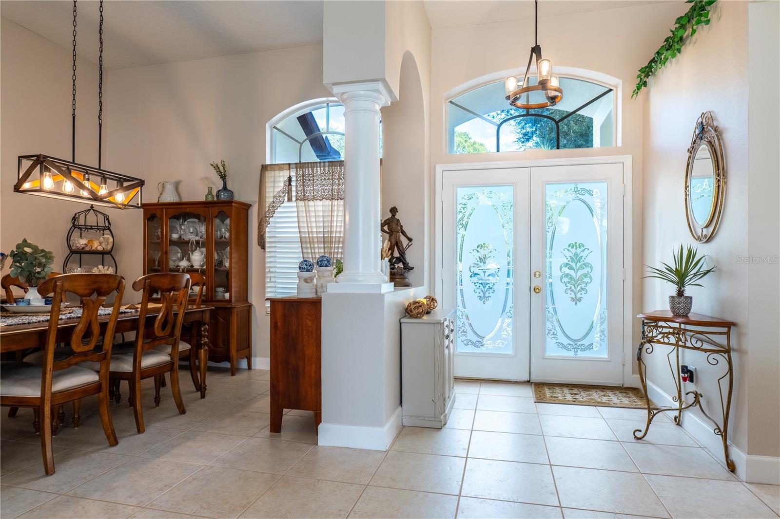 Image 20 of 85 For 1131 Pine Avenue