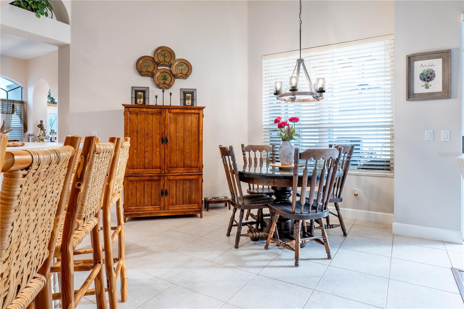 Image 48 of 85 For 1131 Pine Avenue