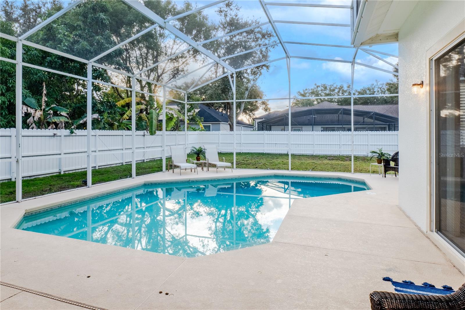 Image 69 of 85 For 1131 Pine Avenue