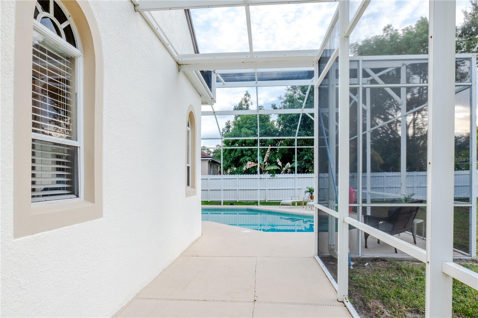 Image 74 of 85 For 1131 Pine Avenue