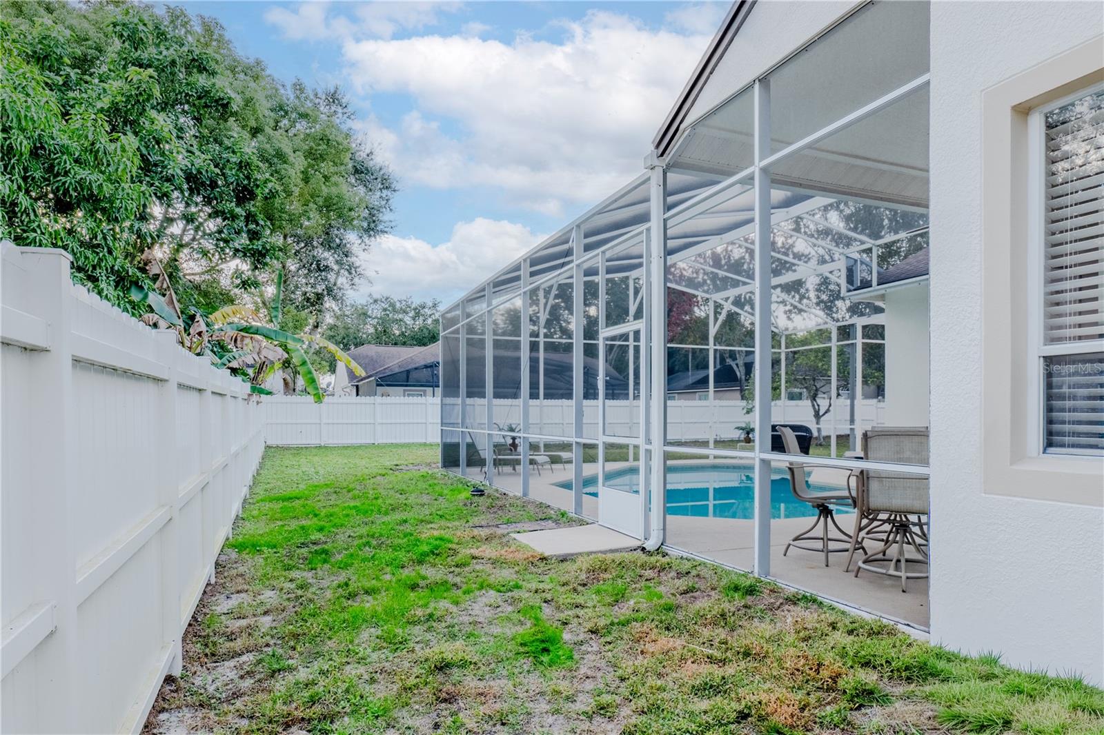 Image 78 of 85 For 1131 Pine Avenue