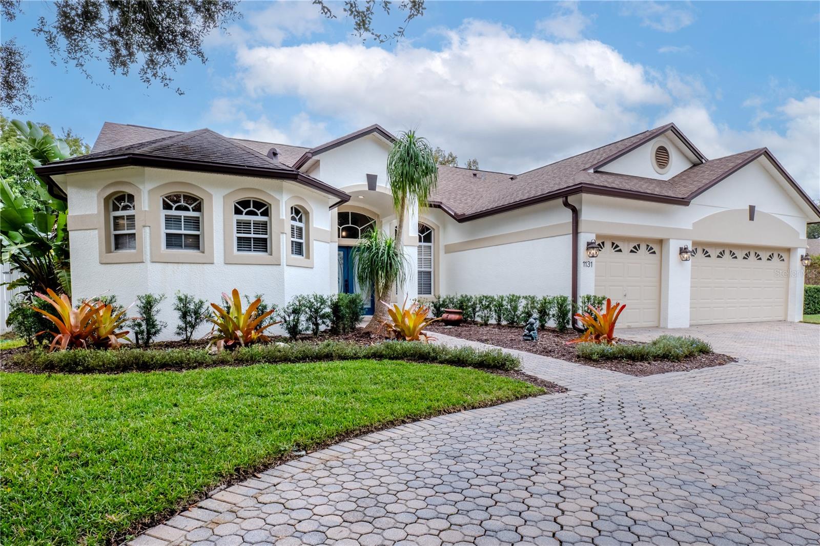 Image 8 of 85 For 1131 Pine Avenue