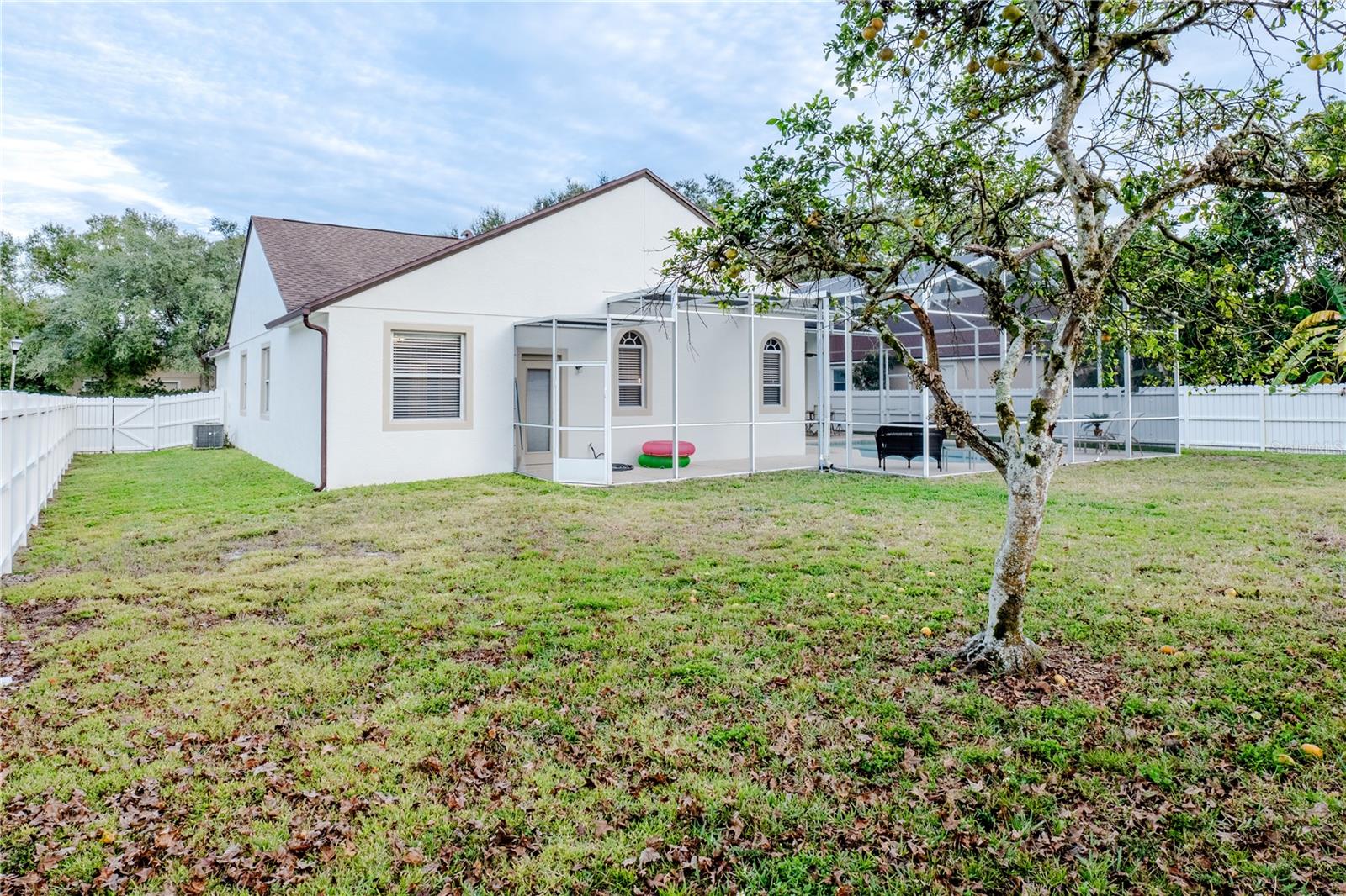 Image 81 of 85 For 1131 Pine Avenue