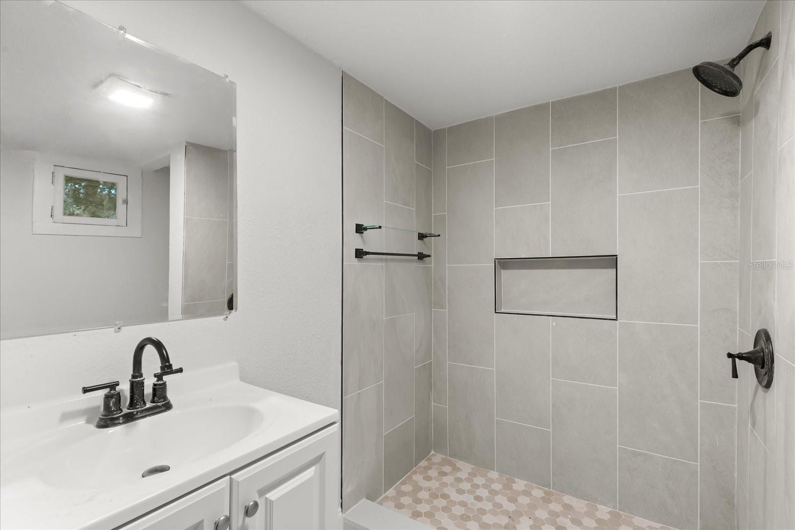 Image 10 of 23 For 14317 10th Street