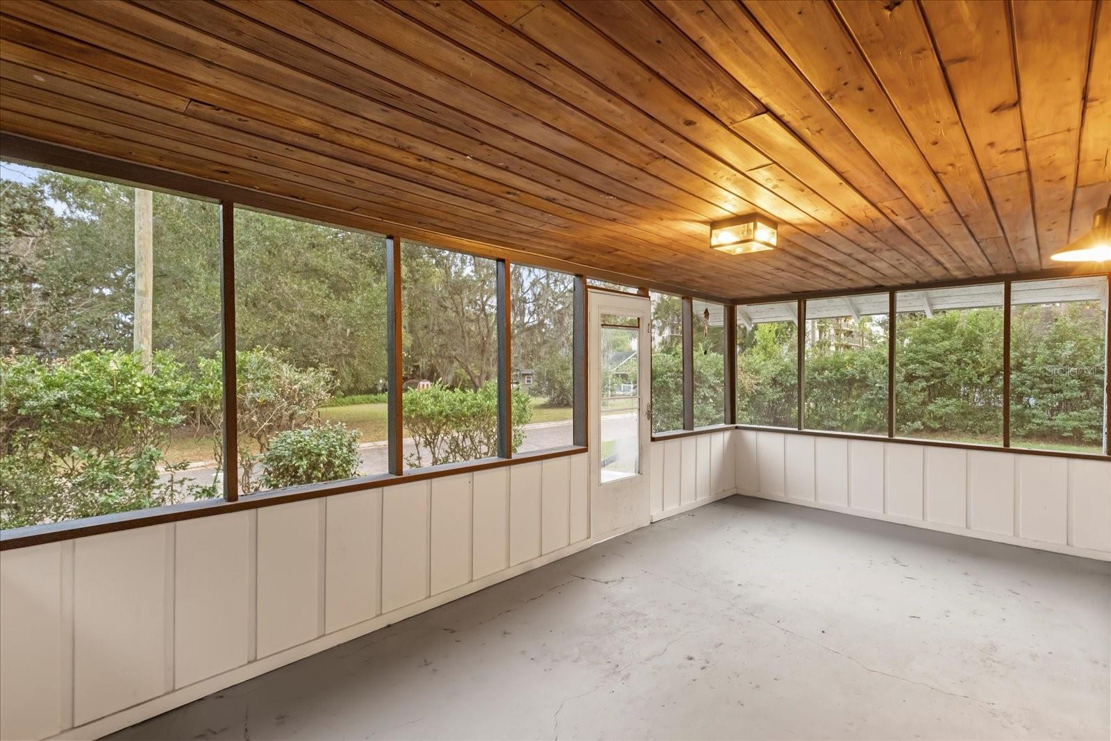 Image 22 of 23 For 14317 10th Street