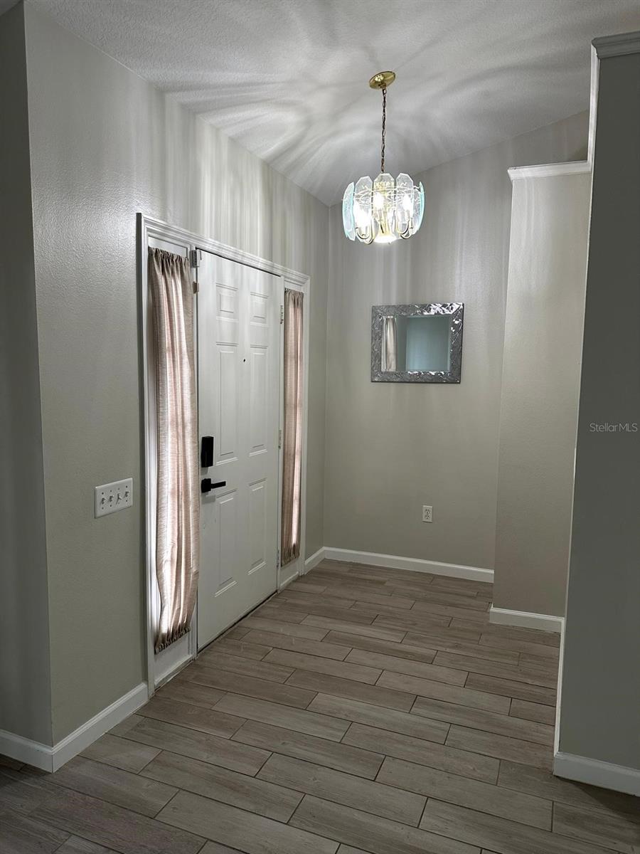 Image 3 of 31 For 2707 Rivers End Road