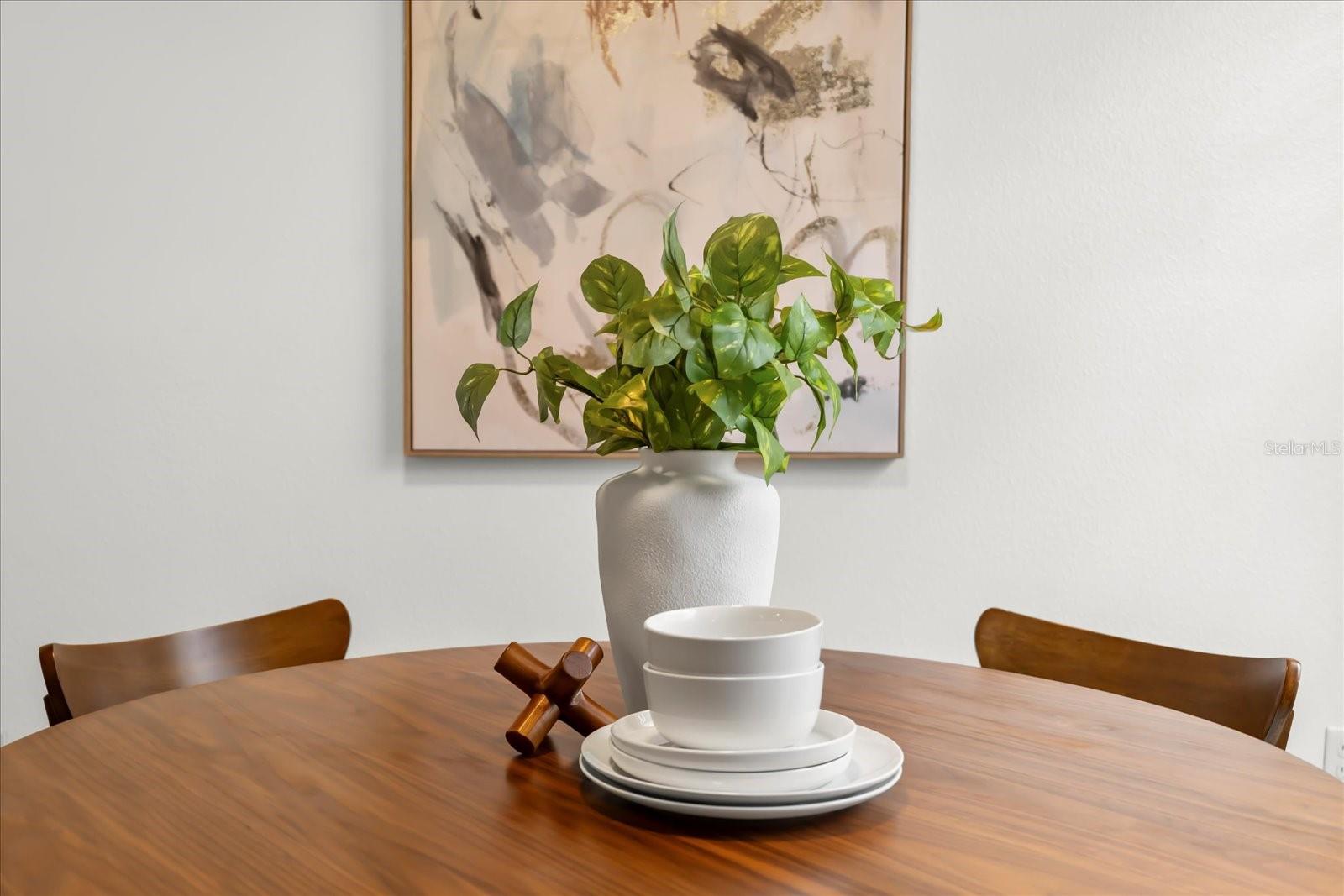 Image 17 of 28 For 2058 Prospect Avenue