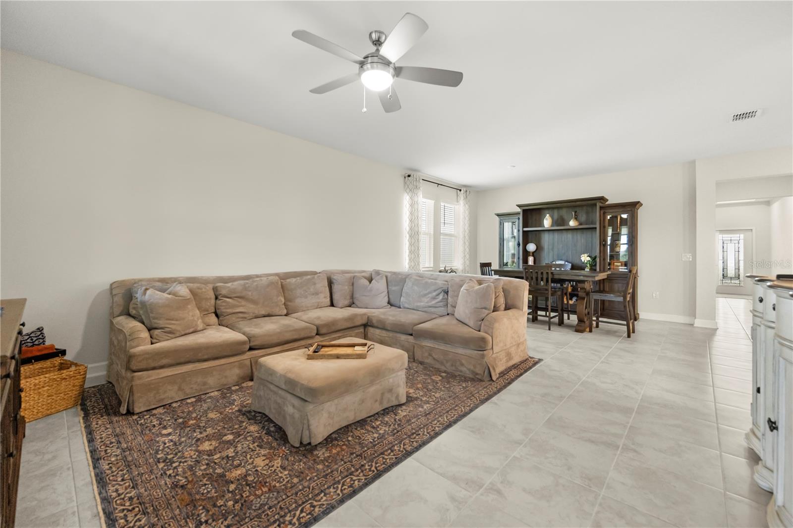 Image 4 of 43 For 2292 Mountain Pine Street