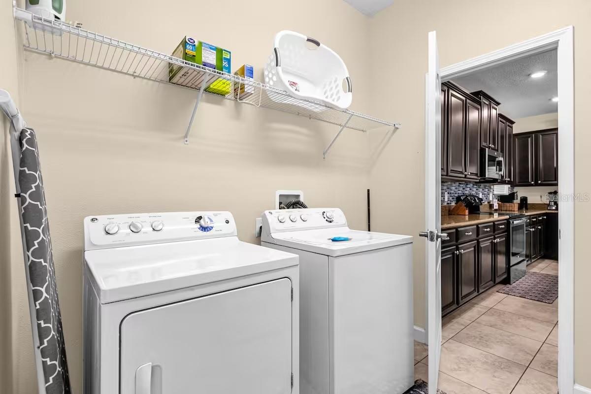 Image 36 of 52 For 8802 Bamboo Palm Court