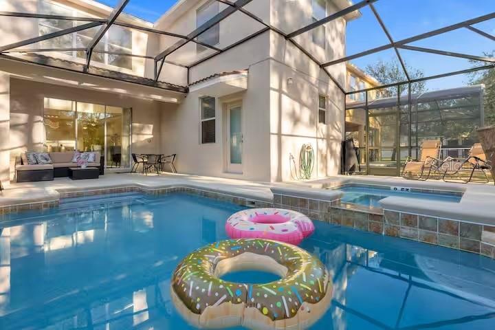 Image 42 of 52 For 8802 Bamboo Palm Court