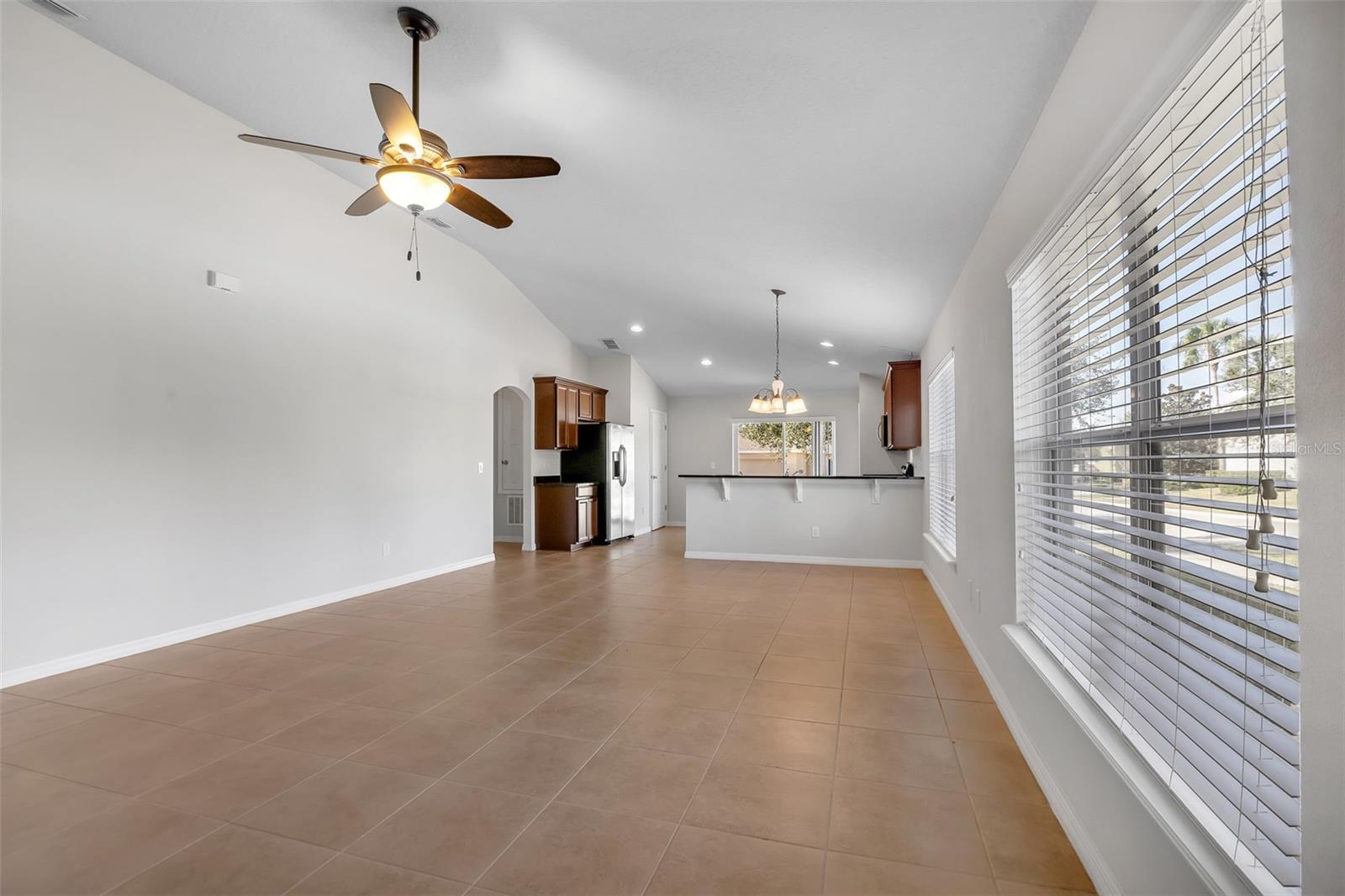 Image 5 of 30 For 604 Bending Oak Trail