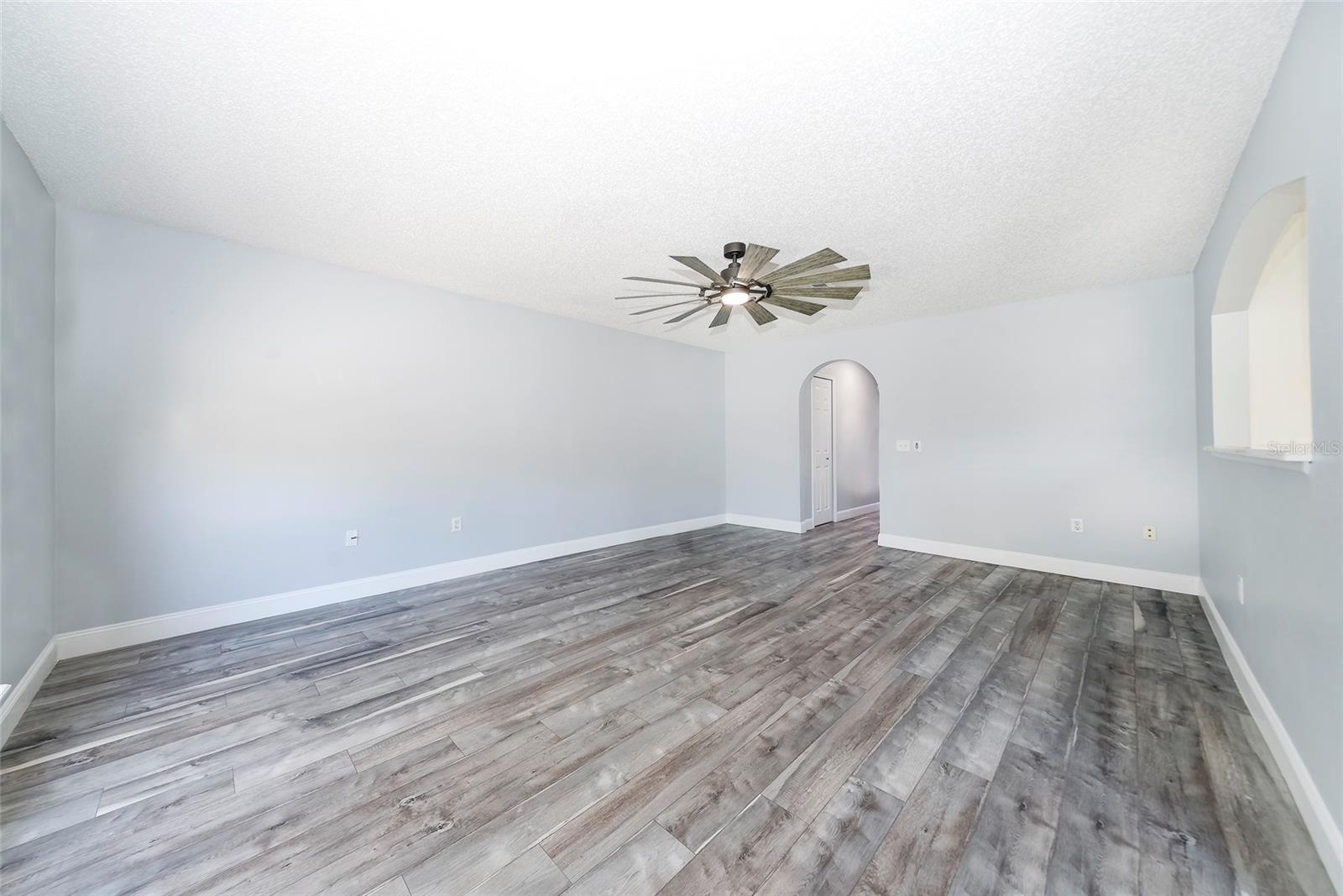 Image 6 of 23 For 106 Placid Woods Court