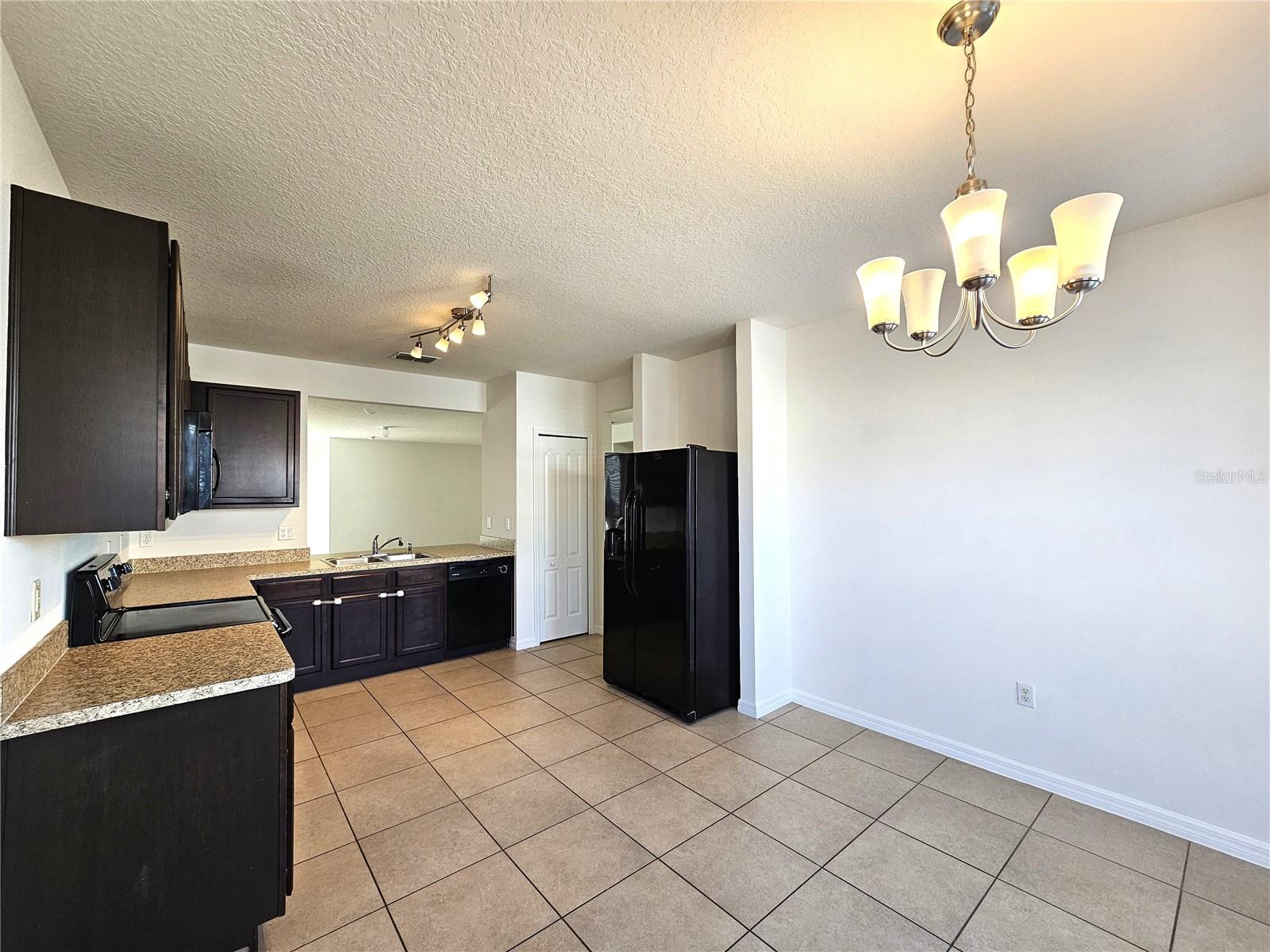 Image 7 of 22 For 254 Nova Drive