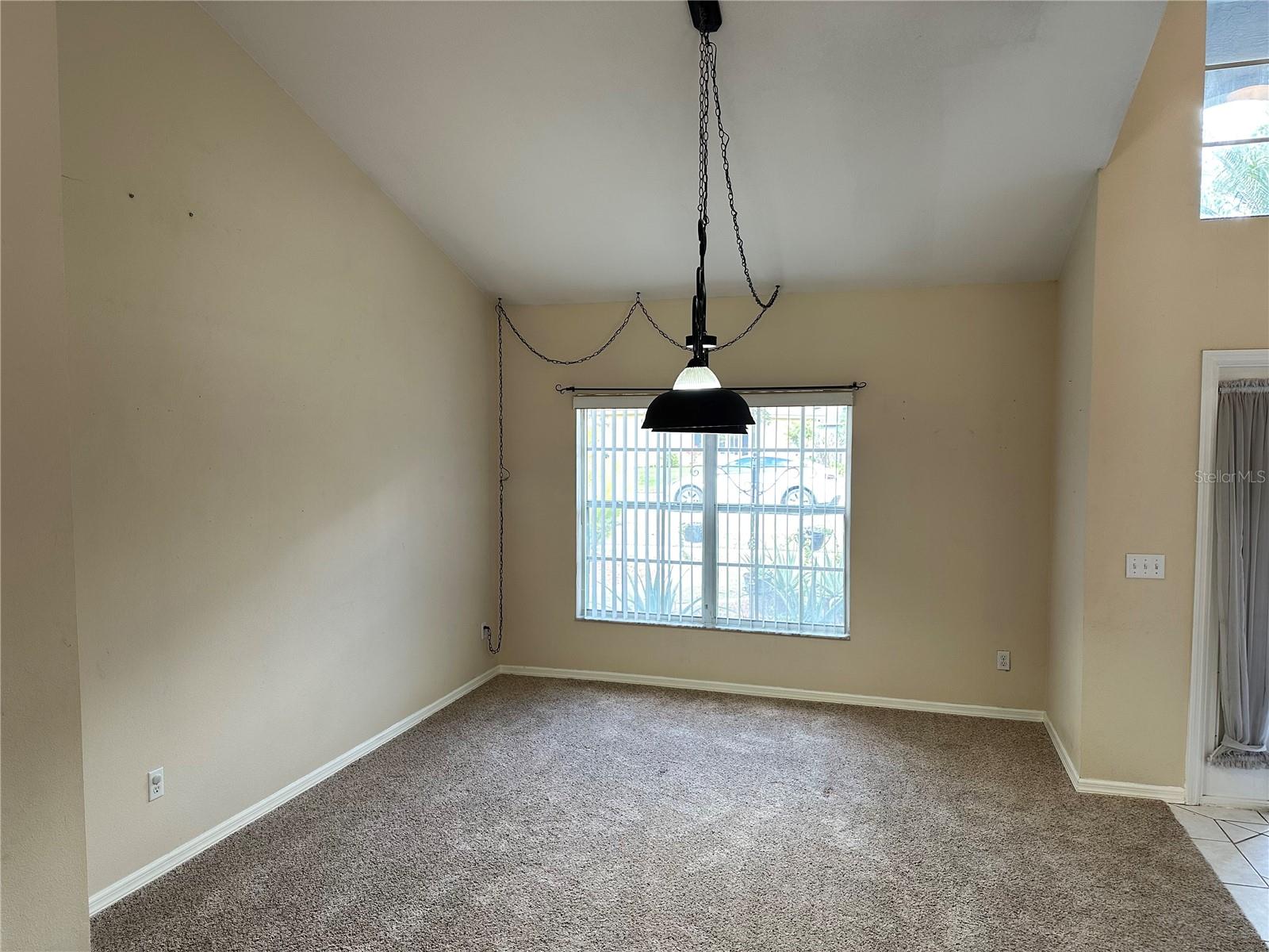 Image 11 of 74 For 632 Heron Bay Drive