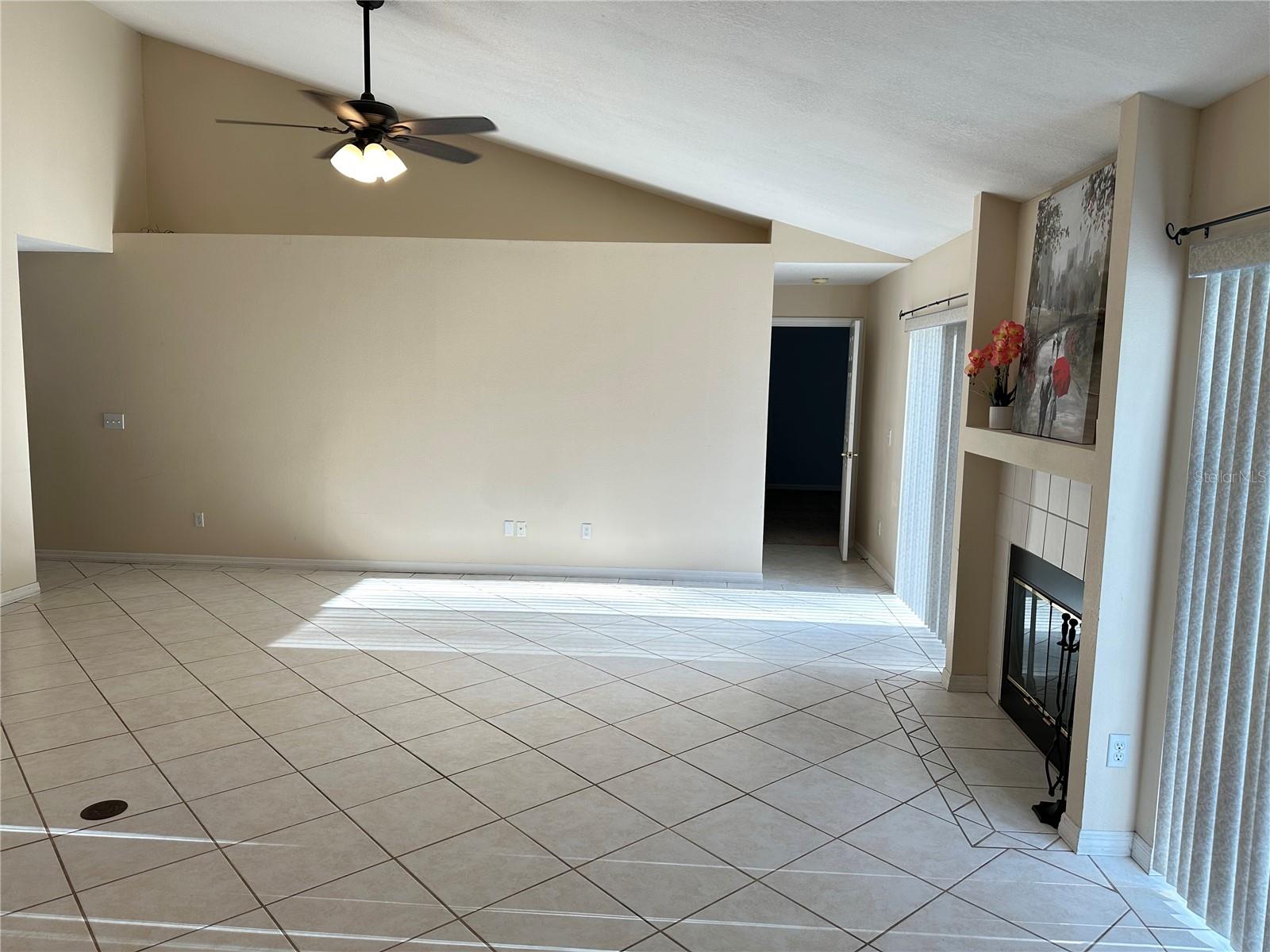 Image 16 of 74 For 632 Heron Bay Drive