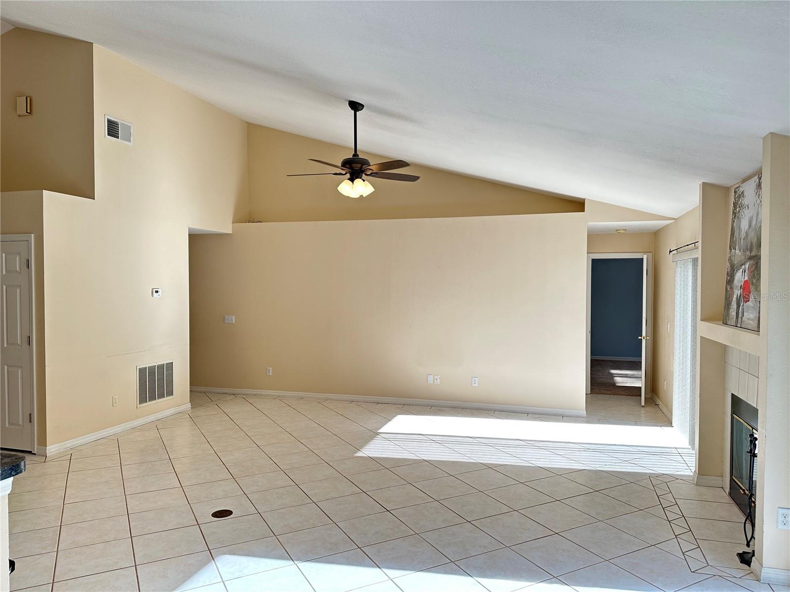 Image 4 of 74 For 632 Heron Bay Drive