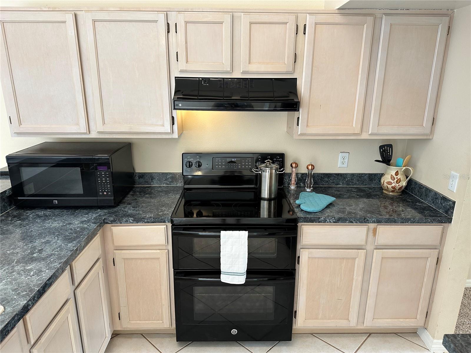 Image 40 of 74 For 632 Heron Bay Drive