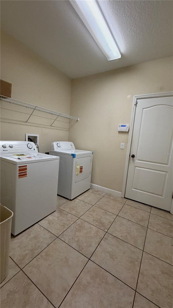 Image 20 of 42 For 1020 Glenraven Lane