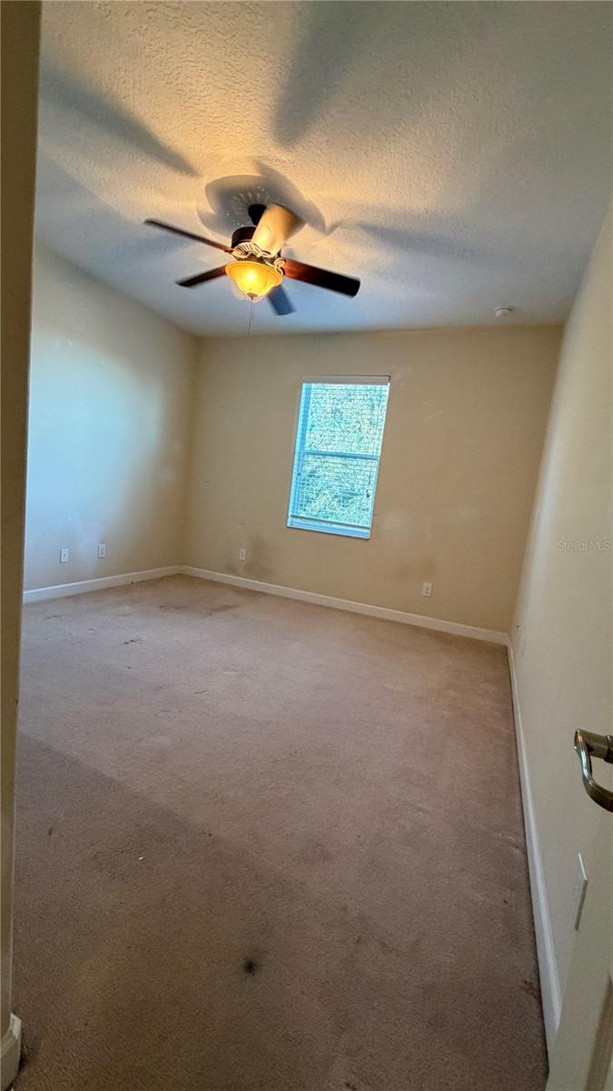 Image 25 of 42 For 1020 Glenraven Lane