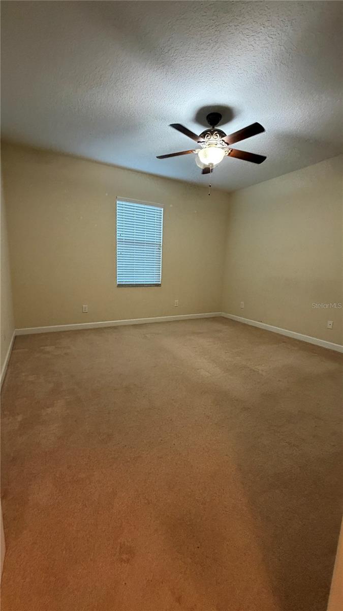 Image 32 of 42 For 1020 Glenraven Lane