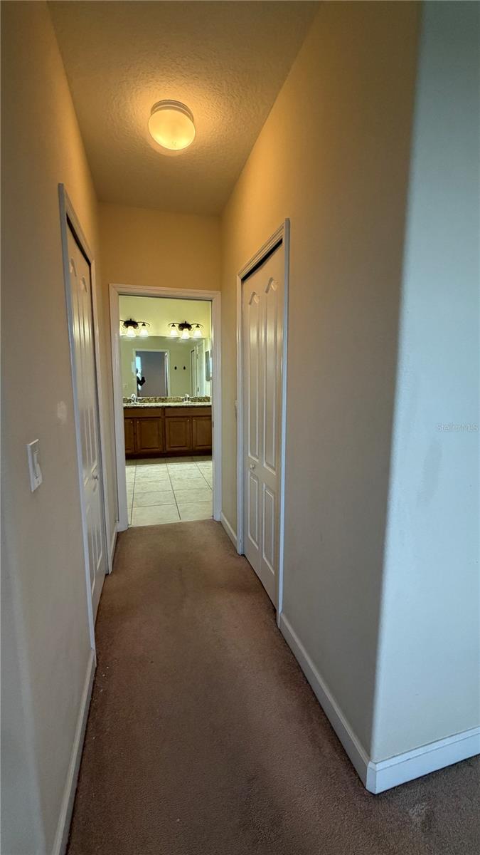 Image 7 of 42 For 1020 Glenraven Lane