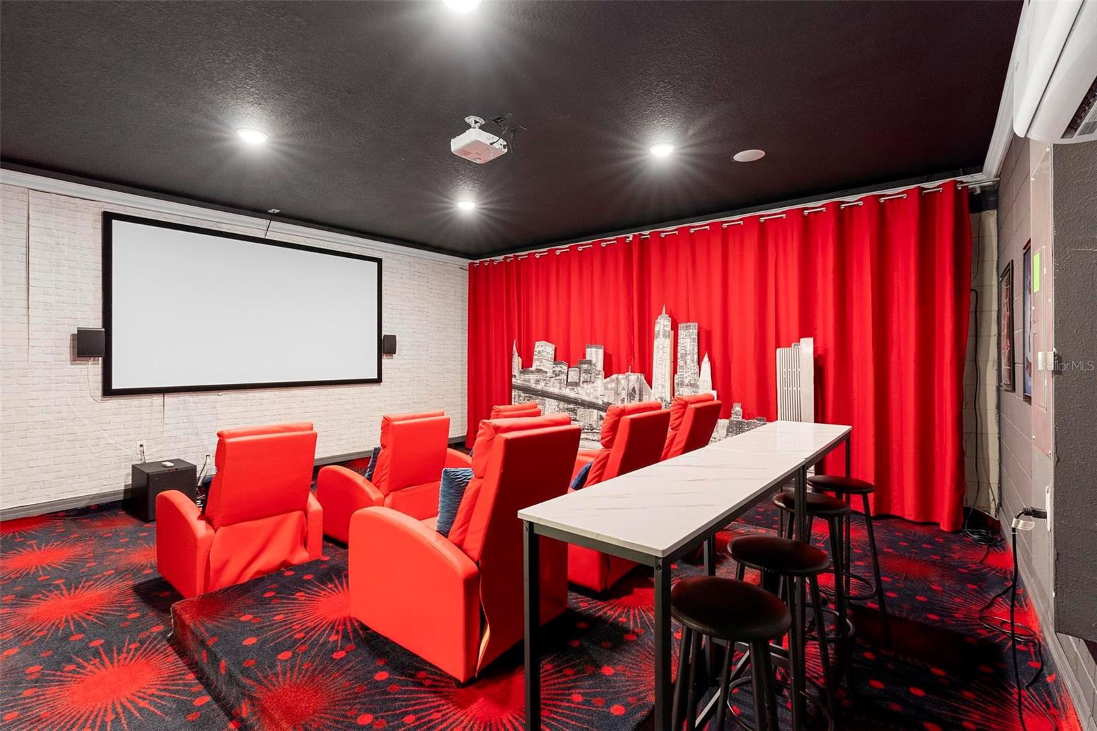 Image 20 of 63 For 3413 Lilac  