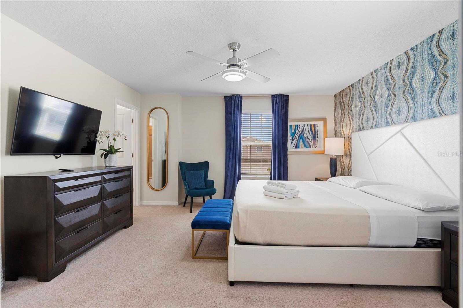 Image 28 of 63 For 3413 Lilac  