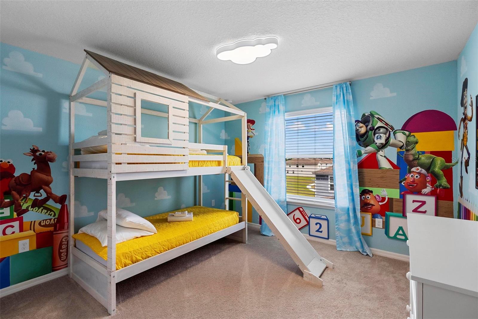 Image 36 of 63 For 3413 Lilac  